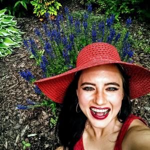 Meet your Posher, Hannah